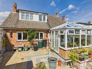 Rear- click for photo gallery